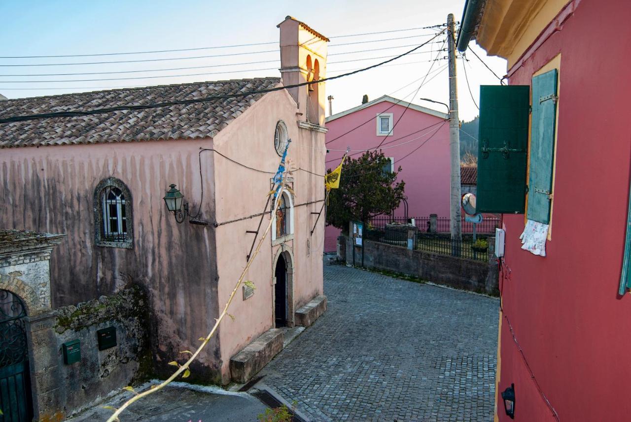 Yangos Traditional Home Kouramádes Exterior foto